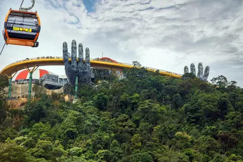 巴拿山黃金橋