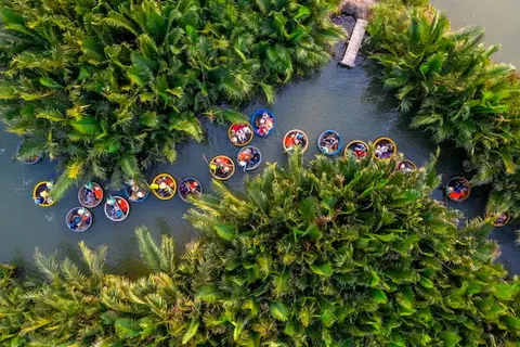 七畝椰林（迦南島竹籃船）